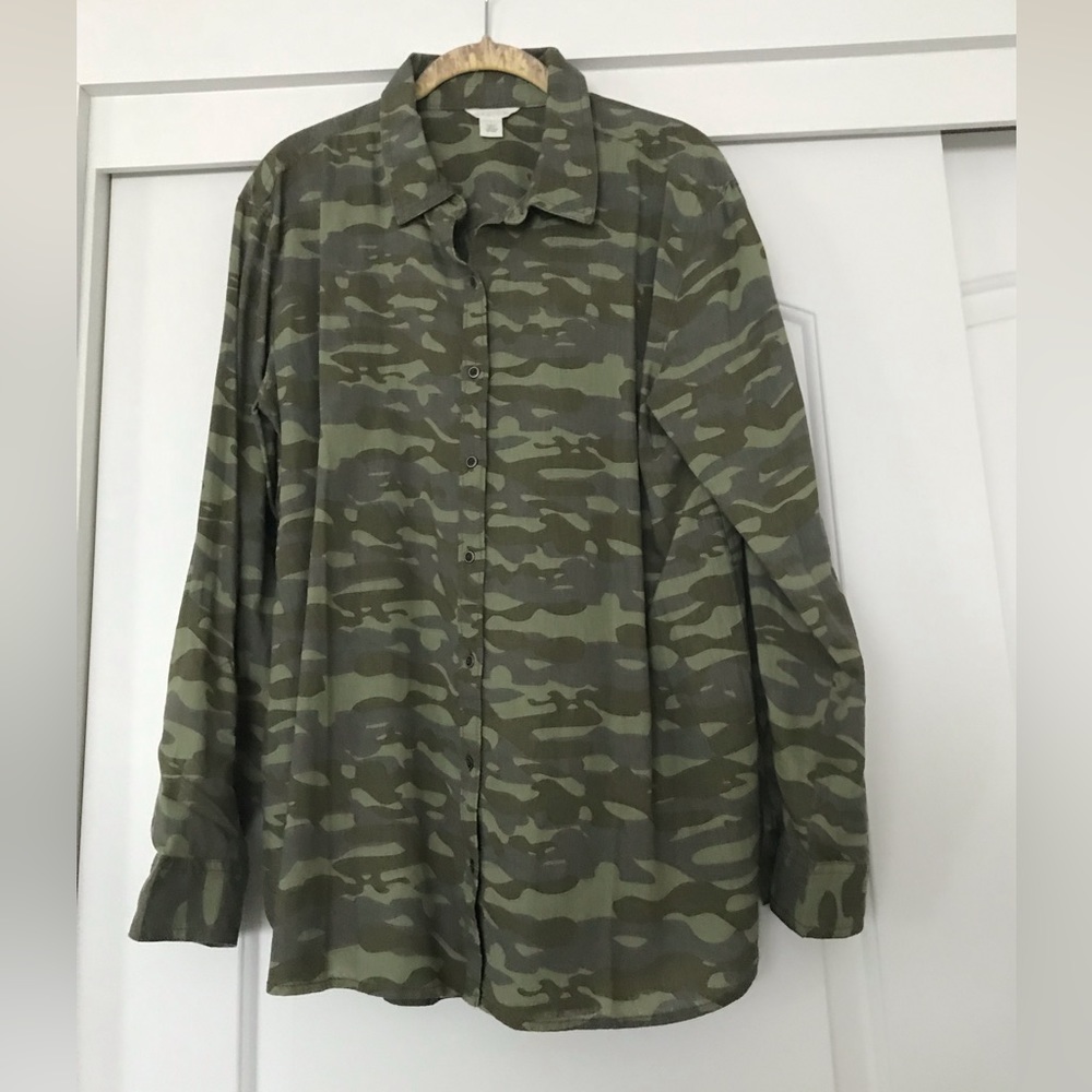 Caslon Green Camouflage Button-Down Shirt